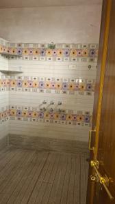 Bathroom Image of 1800 Sq.ft 1 BHK Independent House for rent in Vrindavan Yojana Lucknow for Rs. 7500