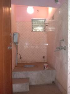 Bathroom Image of 1400 Sq.ft 3 BHK Apartment / Flat for rent in Chinar Park Kolkata for Rs. 18000