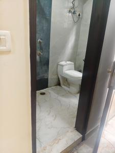 Image of 900 Sq.ft 3 BHK Builder Floor for rent in Mayur Vihar Phase 1, New Delhi for Rs. 30000