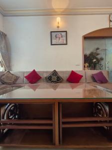 Hall Image of 4500 Sq.ft 4 BHK Villa for sale in Ambawadi Ahmedabad for Rs. 60000000