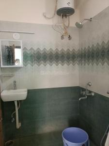 Image of 1600 Sq.ft 3 BHK Apartment / Flat for rent in Srinagar Colony, Hyderabad for Rs. 37000