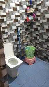 Bathroom Image of 1900 Sq.ft 3.5 BHK Independent House for sale in Ansal Chiranjiv Vihar, Shastri Nagar Ghaziabad for Rs. 15000000