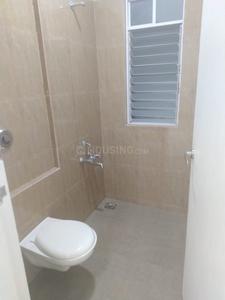 Bathroom Image of 1050 Sq.ft 2 BHK Apartment / Flat for sale in United 38 Divine, Kondhwa Pune for Rs. 7150000