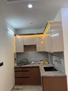 Kitchen Image of 500 Sq.ft 2 BHK Builder Floor for sale in Laxmi Nagar New Delhi for Rs. 4600000