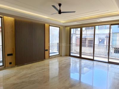 Bedroom Image of 9000 Sq.ft 5 BHK Builder Floor for sale in Greater Kailash I New Delhi for Rs. 285000000