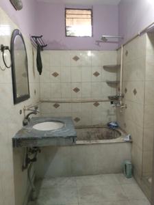 Common Bathroom One Image of 1250 Sq.ft 3 BHK Builder Floor for sale in DDA Flats, Vikaspuri New Delhi for Rs. 16000000