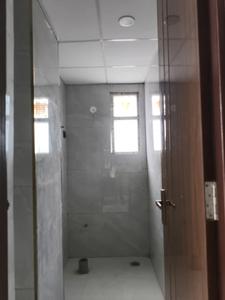 Common Bathroom Image of 1450 Sq.ft 3 BHK Apartment / Flat for sale in Noida Extension Greater Noida for Rs. 5500500