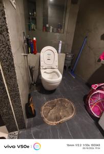 Bathroom Image of 650 Sq.ft 1 BHK Apartment / Flat for sale in Queenstown Springs, Ghansoli Navi Mumbai for Rs. 12100000