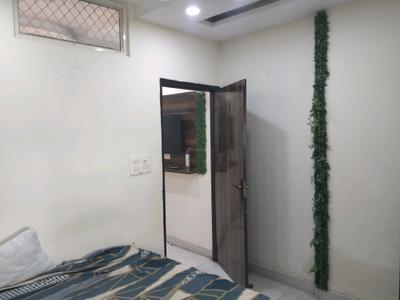Bedroom Image of 370 Sq.ft 1 RK Apartment / Flat for rent in DLF Capital Greens Phase 1 And 2, Karampura New Delhi for Rs. 25000