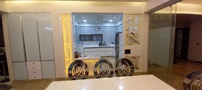 Bedroom Image of 4400 Sq.ft 4 BHK Apartment / Flat for rent in Shree Maruti Wind Chimes, Bhadaj Ahmedabad for Rs. 110000