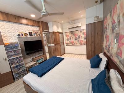 Bedroom Image of 2070 Sq.ft 3 BHK Apartment / Flat for sale in Navrangpura Ahmedabad for Rs. 13100000