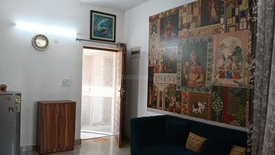 Living Room Image of 935 Sq.ft 2 BHK Apartment / Flat for rent in CGHS Rail Vihar, Sector 15 Gurgaon for Rs. 35000