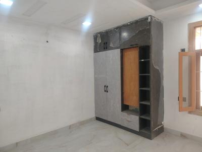 Bedroom Image of 1750 Sq.ft 3 BHK Apartment / Flat for sale in Saraswati Executive Home, Noida Extension Greater Noida for Rs. 6400000