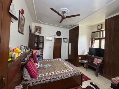 Mansarovar Apartments Bedroom 2