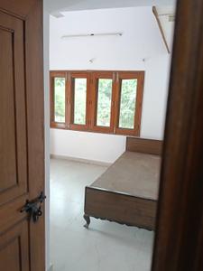 Bedroom Image of 1500 Sq.ft 3 BHK Apartment / Flat for rent in Alaknanda New Delhi for Rs. 69000