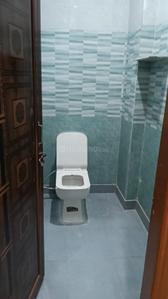 Bathroom Image of 800 Sq.ft 2 BHK Apartment / Flat for rent in Hans Apartments, Burari New Delhi for Rs. 8500