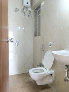 Common Bathroom Image of 450 Sq.ft 1 BHK Apartment / Flat for rent in Raunak Bliss, Kasarvadavali Thane for Rs. 26499