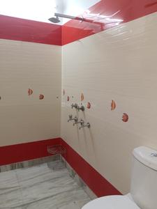 Bathroom Image of 1600 Sq.ft 2 BHK Builder Floor for rent in Sector 28 Faridabad for Rs. 25000