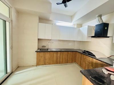 Kitchen Image of 3310 Sq.ft 3 BHK Apartment / Flat for sale in Parx Laureate, Sector 108 Noida for Rs. 52500000
