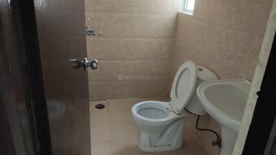 Image of 900 Sq.ft 2 BHK Apartment / Flat for sale in High End Windsor Paradise II, Raj Nagar Extension, Ghaziabad for Rs. 7425000