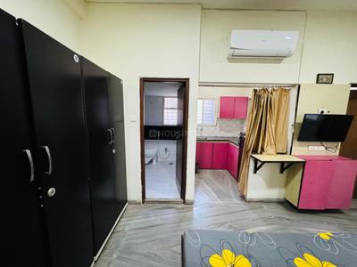 Bedroom Image of 250 Sq.ft 1 RK Builder Floor for rent in Mahalakshmi Nagar Indore for Rs. 12000