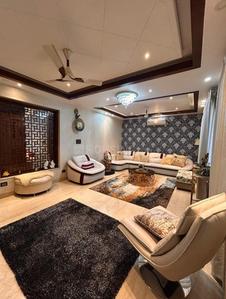 Bedroom Image of 300 Sq.ft 7 BHK Independent House for sale in Rajpur Road Dehradun for Rs. 48000000