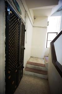 Main Entrance Image of 828 Sq.ft 2 BHK Apartment / Flat for sale in Gurukul Ahmedabad for Rs. 6000000