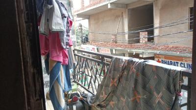 Balcony Image of 875 Sq.ft 2 BHK Builder Floor for sale in Sector 53 Noida for Rs. 4200000
