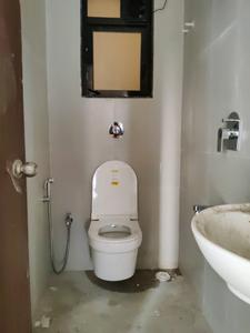 Common Bathroom Image of 520 Sq.ft 1.5 BHK Apartment / Flat for sale in Vikhroli East Mumbai for Rs. 11000000