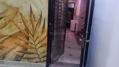 Image of 1400 Sq.ft 2 BHK Builder Floor for rent in Sector 24 Rohini, New Delhi for Rs. 18000