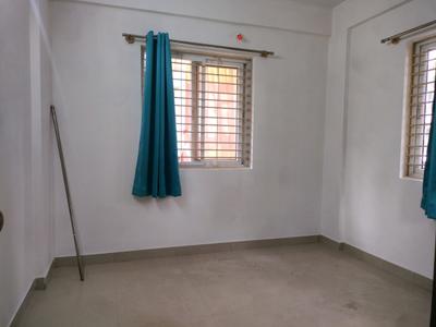 Bedroom Image of 1000 Sq.ft 2 BHK Apartment / Flat for rent in Om Sai, Marathahalli Bengaluru for Rs. 30000