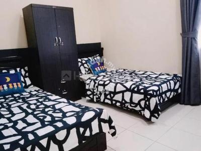 Hall Image of 2400 Sq.ft 4 BHK Apartment / Flat for sale in Bandra West Mumbai for Rs. 120000000