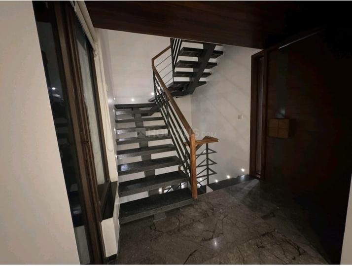 Sector 39 Bedroom 1
