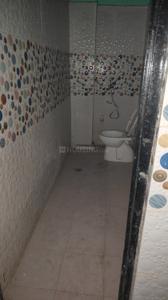 Bathroom Image of 1000 Sq.ft 2 BHK Independent House for rent in Sai Dham Apartments, Rajrooppur Allahabad for Rs. 8000