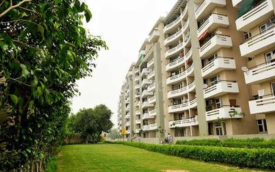 Image of 1510 Sq.ft 2.5 BHK Apartment / Flat for sale in SVP Gulmohur Greens, Rajendra Nagar, Ghaziabad for Rs. 12200000