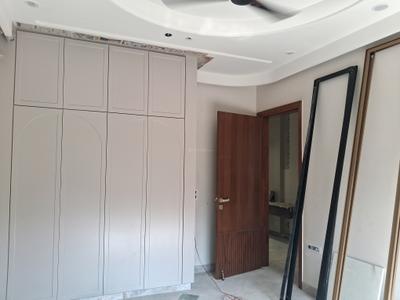 Bedroom Image of 1800 Sq.ft 3 BHK Builder Floor for sale in Paschim Vihar New Delhi for Rs. 40000000