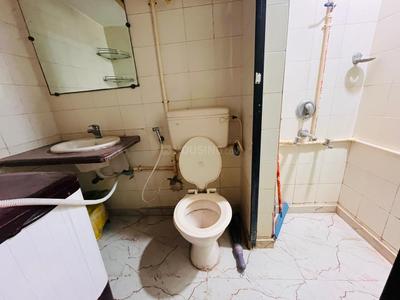 Bathroom Image of 544 Sq.ft 1 BHK Apartment / Flat for sale in Goregaon East Mumbai for Rs. 6200000