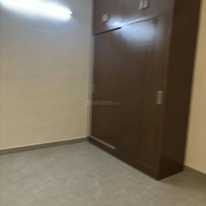 Bedroom Image of 1300 Sq.ft 2 BHK Apartment / Flat for rent in DDA Flats Sarita Vihar, Sarita Vihar New Delhi for Rs. 38000