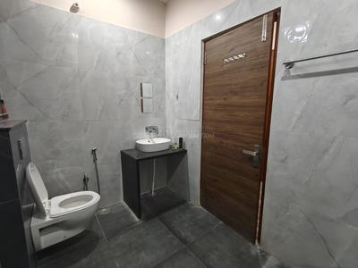 Bathroom Image of 2000 Sq.ft 3 BHK Builder Floor for rent in Vidhyadhar Nagar Jaipur for Rs. 28000