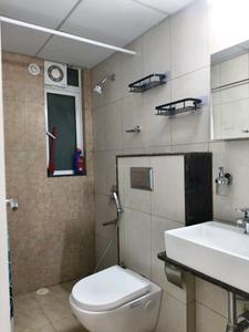 Common Bathroom Image of 1012 Sq.ft 3 BHK Apartment / Flat for sale in Godrej Green Cove, Mahalunge Pune for Rs. 9400000