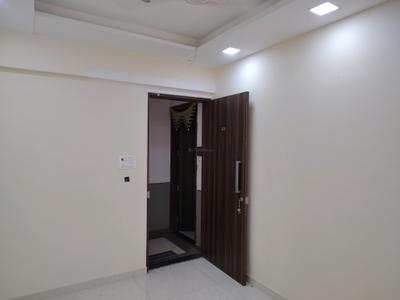 Living Room Image of 420 Sq.ft 1 BHK Apartment / Flat for rent in Lodha Crown, Thane West Thane for Rs. 24999
