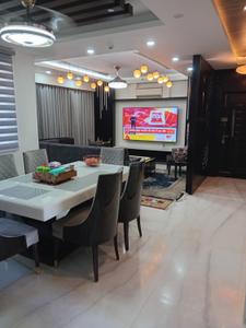 4.5 BHK Flat