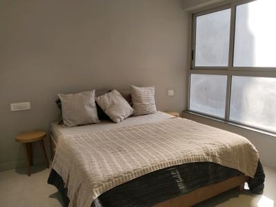 Bedroom Image of 3500 Sq.ft 5 BHK Apartment / Flat for sale in Santacruz West Mumbai for Rs. 129676300