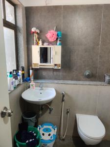Bathroom Image of 1988 Sq.ft 3 BHK Apartment / Flat for sale in Binori Pristine, Jodhpur Ahmedabad for Rs. 17500000