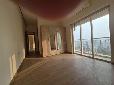 Bedroom Image of 4000 Sq.ft 4.5 BHK Duplex for sale in Indiabulls Greens 4, Panvel Navi Mumbai for Rs. 41000000