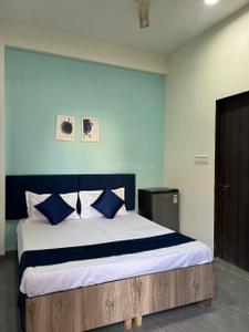 Bedroom Image of 250 Sq.ft 1 RK Builder Floor for rent in Mahalakshmi Nagar Indore for Rs. 12500