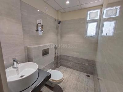 Bathroom Image of 1800 Sq.ft 3 BHK Apartment / Flat for sale in Imperial Apartments, Kishanpura Zirakpur for Rs. 12600000