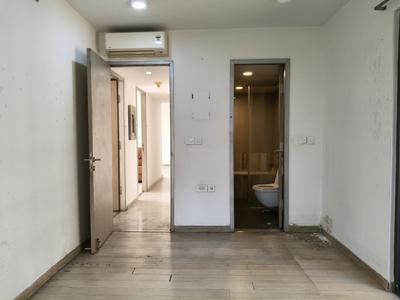 Bedroom Image of 1900 Sq.ft 4 BHK Apartment / Flat for sale in Lodha Aura, Sion Mumbai for Rs. 71800000