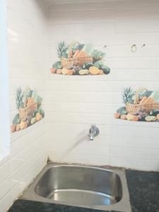 Kitchen Image of 800 Sq.ft 1 BHK Apartment / Flat for rent in Banjara Hills Hyderabad for Rs. 15000
