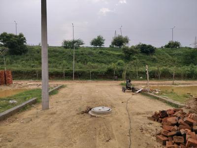 Image of 450 Sq.ft Residential Plot / Land for sale in Tilpata Karanwas, Greater Noida for Rs. 1265000